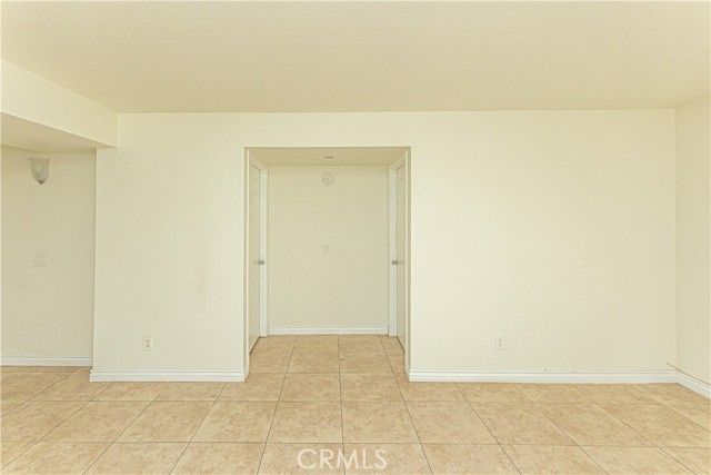 1265 Kendall 811, San Bernardino, CA 92407