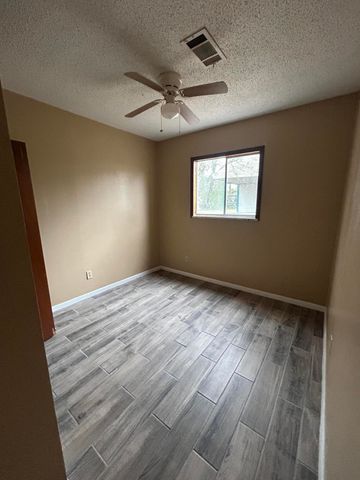 2010 Allison St, Leesville, LA 71446