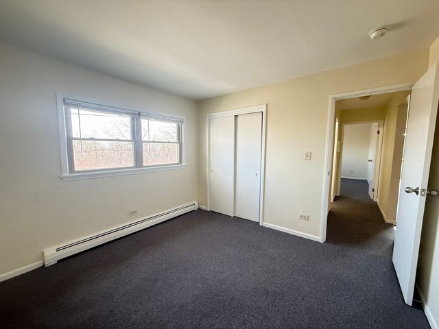 5720 East Avenue 3A, Countryside, IL 60525