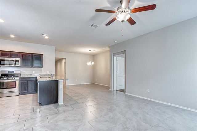 10135 Shagbark Hickory Court, Tomball, TX 77375