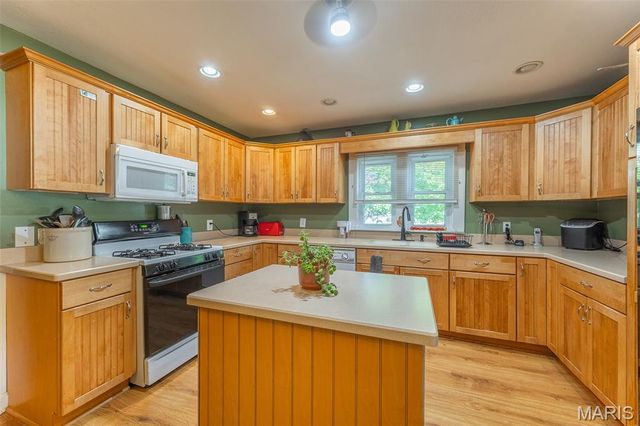 1804 Winn Street, Piedmont, MO 63957