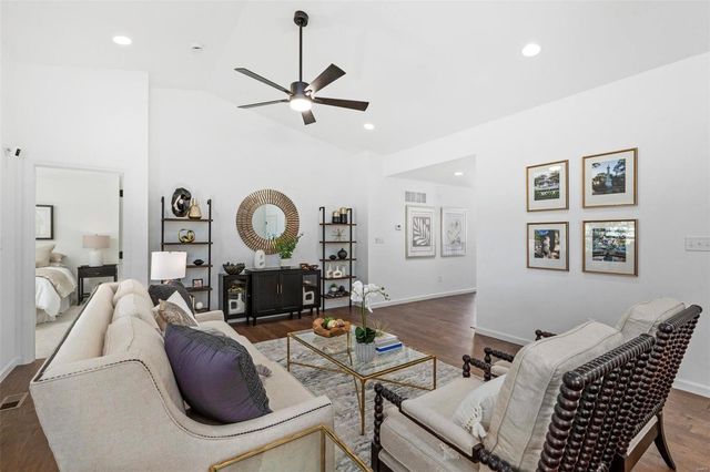 2 Aspen II at Wilmer Valley, Wentzville, MO 63385