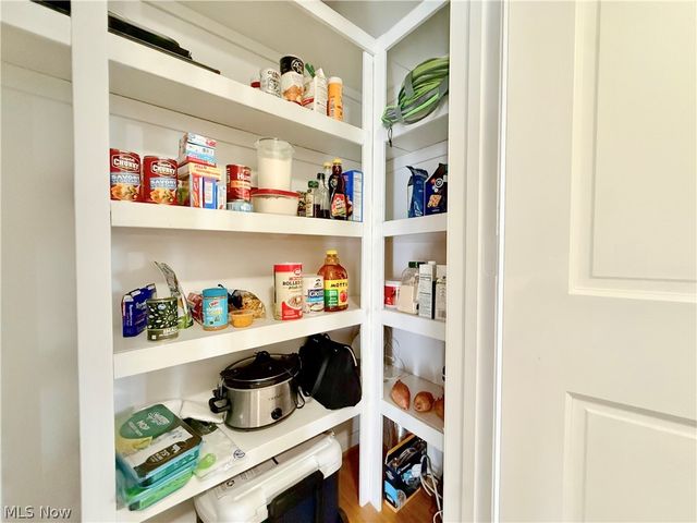 6 7th Street, Belpre, OH 45714