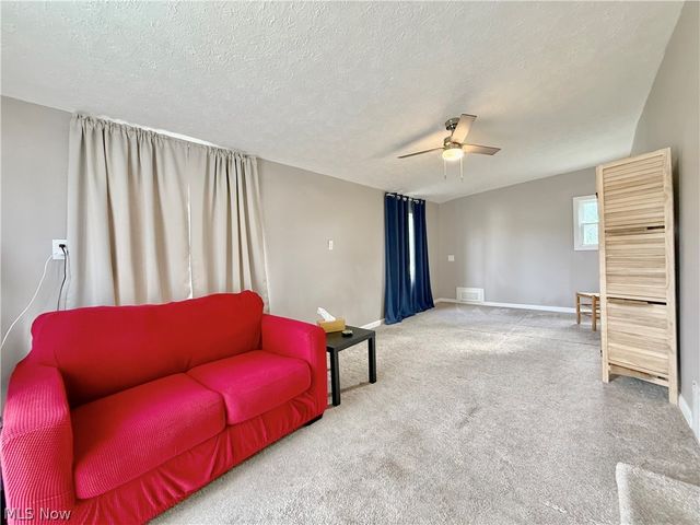 6 7th Street, Belpre, OH 45714