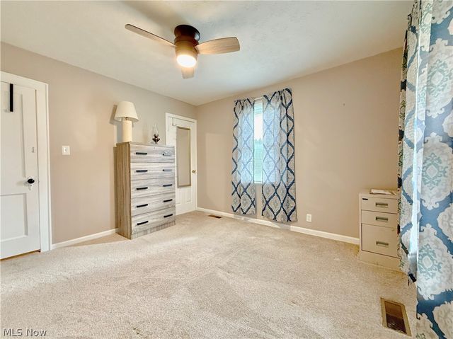 6 7th Street, Belpre, OH 45714