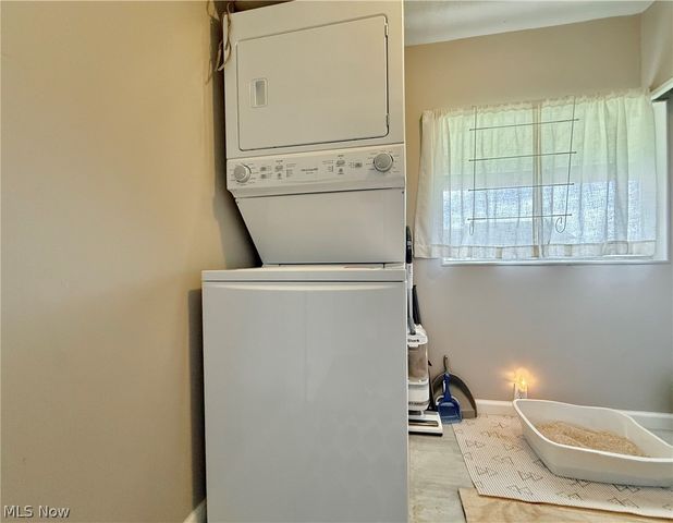 6 7th Street, Belpre, OH 45714