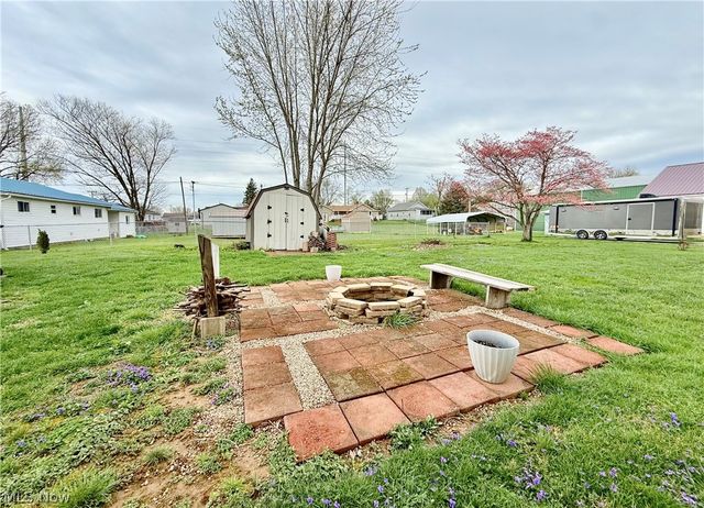 6 7th Street, Belpre, OH 45714