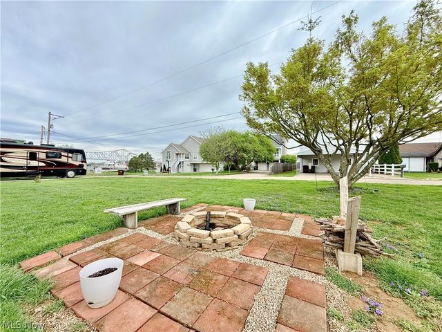 6 7th Street, Belpre, OH 45714