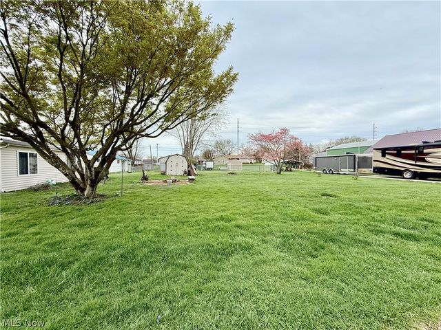 6 7th Street, Belpre, OH 45714