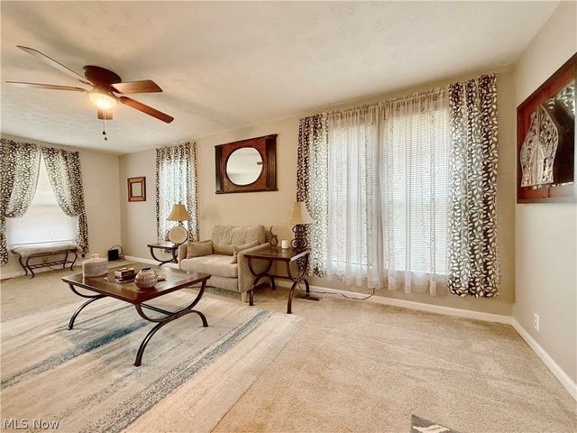 6 7th Street, Belpre, OH 45714