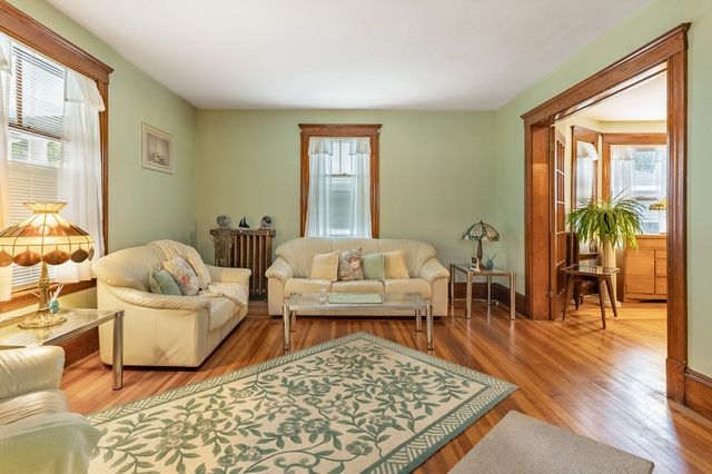 10 Virginia Ter, Lynn, MA 01904