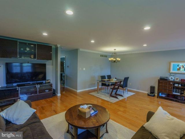 2014 RYANS RUN, Lansdale, PA 19446