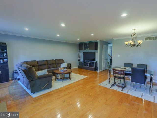 2014 RYANS RUN, Lansdale, PA 19446