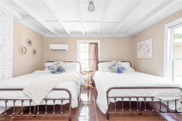 328 Main ST, Smithfield, VA 23430