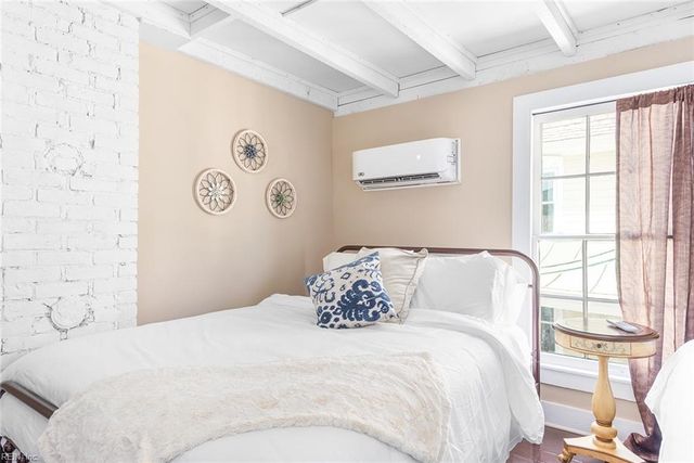 328 Main ST, Smithfield, VA 23430