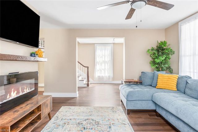 328 Main ST, Smithfield, VA 23430