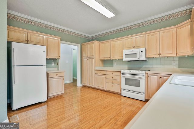 38 Parkgate Lane, Peachtree City, GA 30269