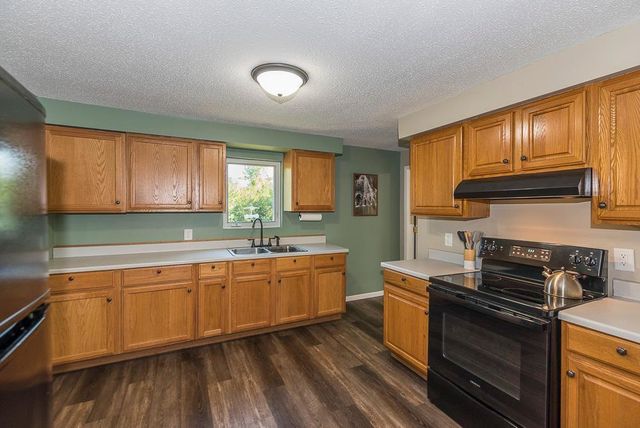 10202 Legionville Road, Brainerd, MN 56401