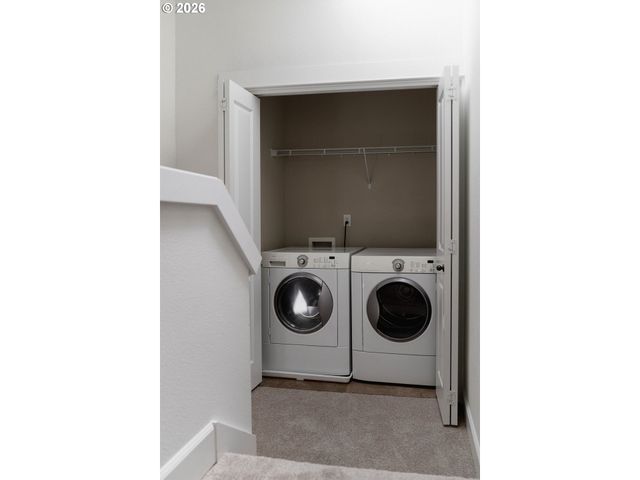 7515 Sw CAPITOL Hwy, Portland, OR 97219