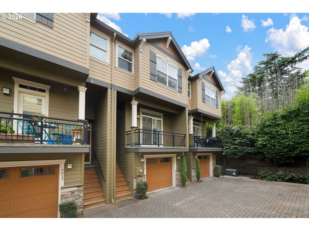 7515 Sw CAPITOL Hwy, Portland, OR 97219