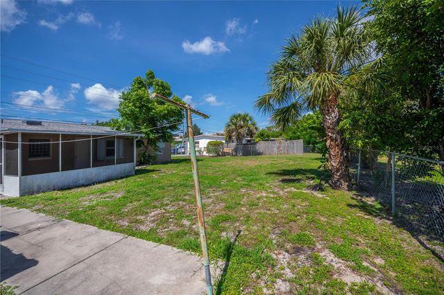 21450 OLEAN BOULEVARD, Port Charlotte, FL 33952