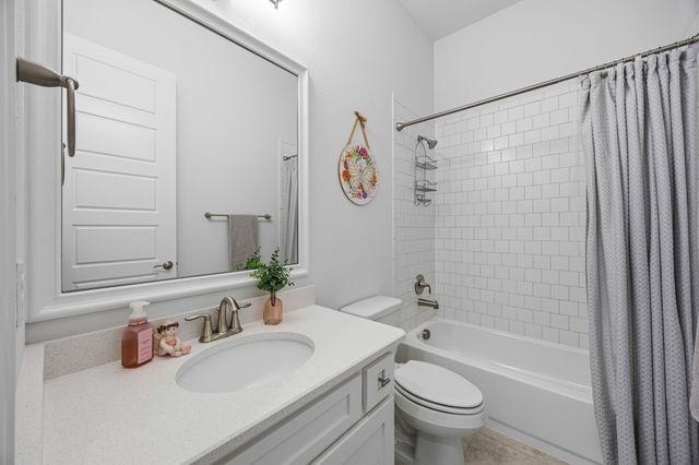 710 Singing Water Drive, Rockwall, TX 75087