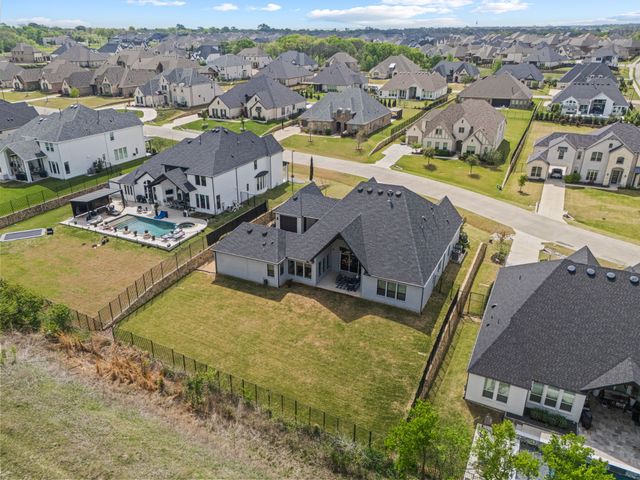 710 Singing Water Drive, Rockwall, TX 75087