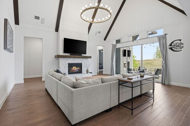 710 Singing Water Drive, Rockwall, TX 75087