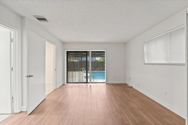 4749 Holly Lake Drive, Lake Worth, FL 33463