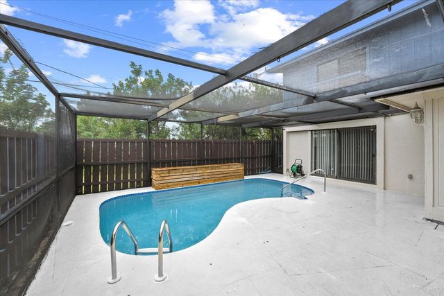 4749 Holly Lake Drive, Lake Worth, FL 33463