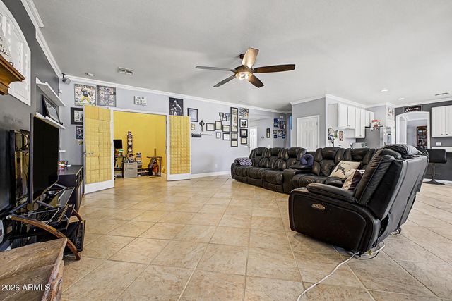 1635 S DILLON --, Mesa, AZ 85209