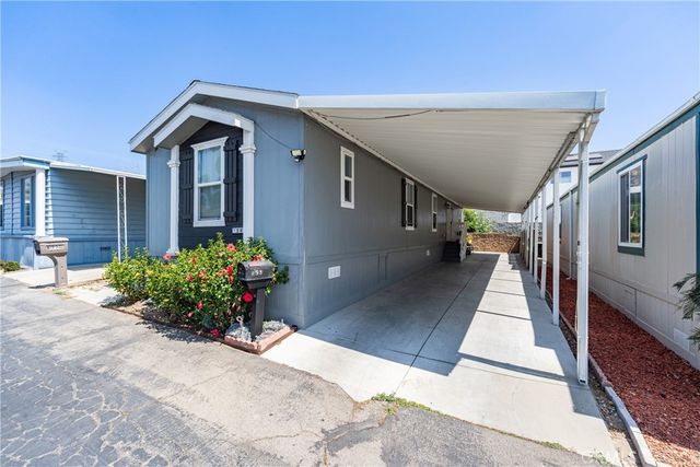 16079 Yarnell St B20, Sylmar, CA 91342