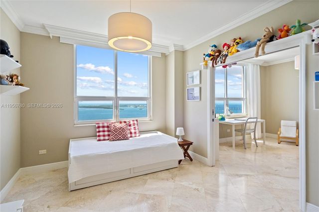 808 Brickell Key Dr 3304, Miami, FL 33131