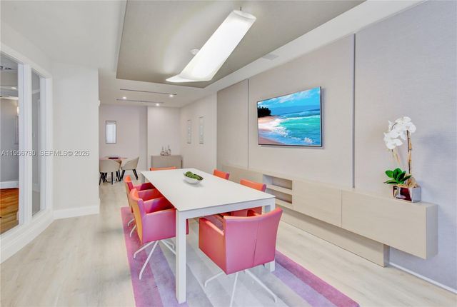 808 Brickell Key Dr 3304, Miami, FL 33131