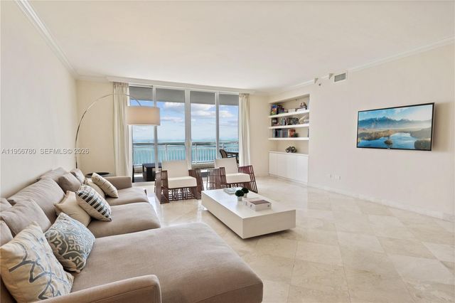 808 Brickell Key Dr 3304, Miami, FL 33131