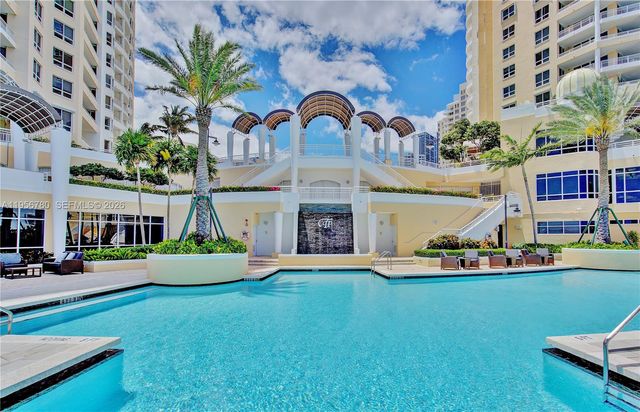 808 Brickell Key Dr 3304, Miami, FL 33131