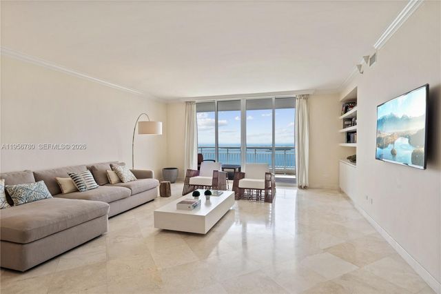 808 Brickell Key Dr 3304, Miami, FL 33131