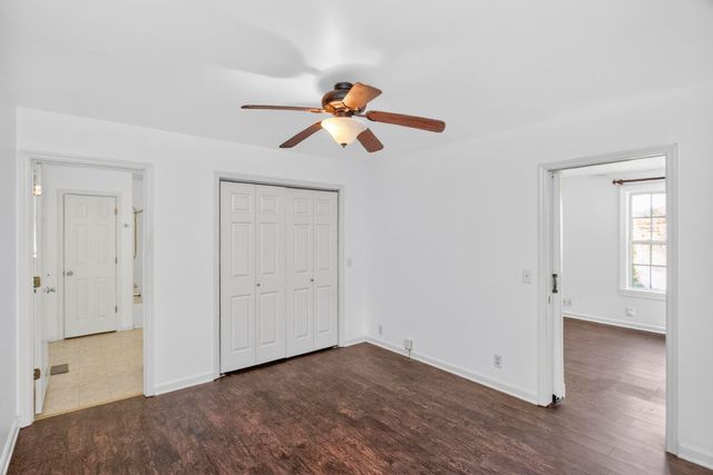 3008 Lakeshore Dr, Old Hickory, TN 37138