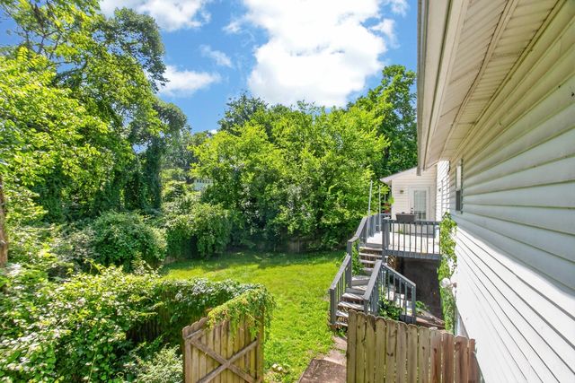 3008 Lakeshore Dr, Old Hickory, TN 37138