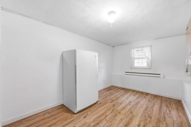 25 Oak Ridge Way, Shrewsbury, MA 01545