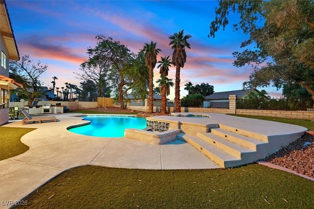 3396 Montessouri Street, Las Vegas, NV 89117