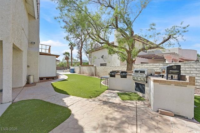 3396 Montessouri Street, Las Vegas, NV 89117