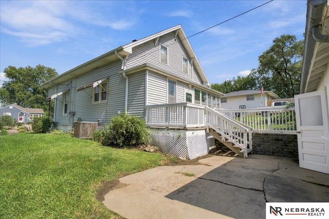 1519 2nd Avenue, Plattsmouth, NE 68048