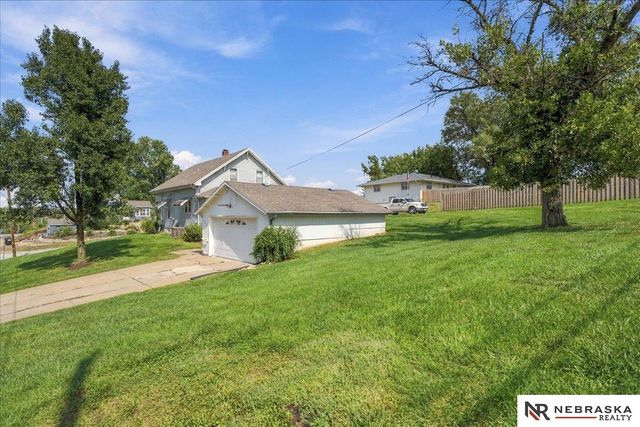 1519 2nd Avenue, Plattsmouth, NE 68048