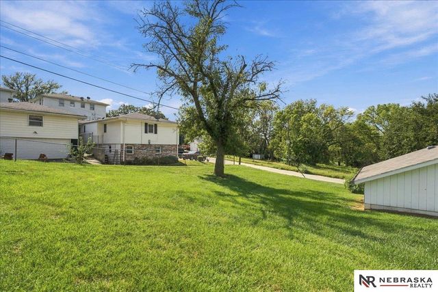 1519 2nd Avenue, Plattsmouth, NE 68048