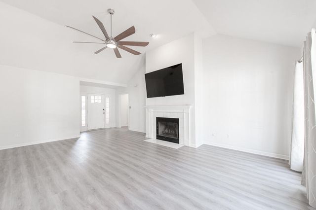 328 St Julian Place, North Augusta, SC 29860