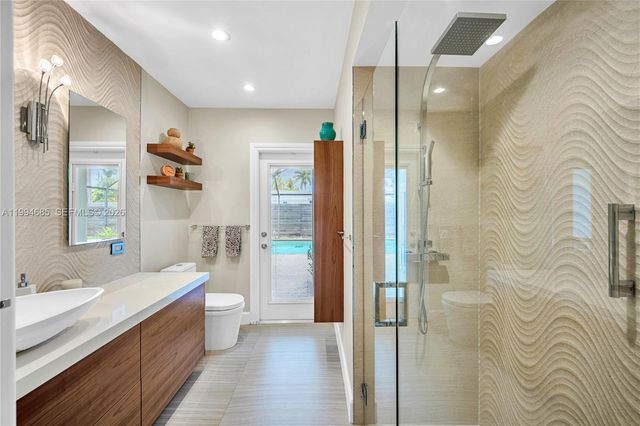 8541 SW 87th Ct, Miami, FL 33173