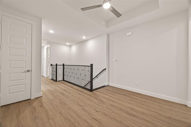 910 W 21st Street A, Houston, TX 77008