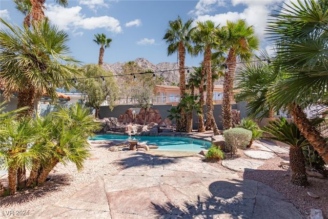 440 Probst, Las Vegas, NV 89110