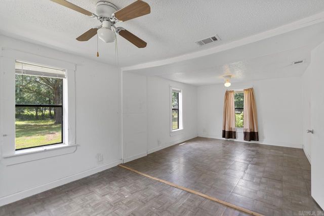 16520 Landmark Road, Little Rock, AR 72206